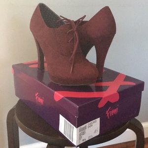 Burgundy platform lace-up booties with 4.5” heel